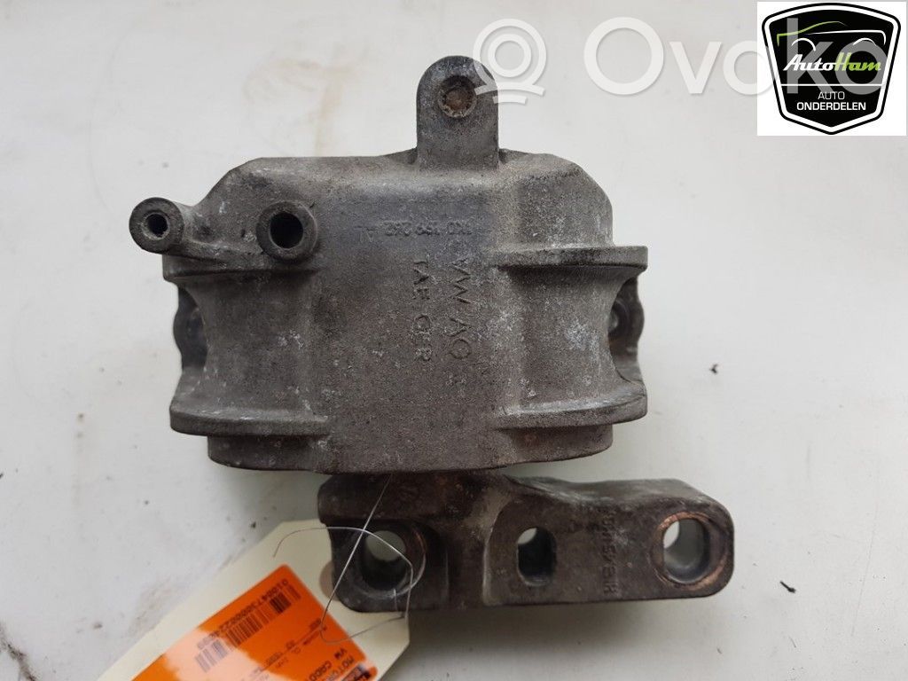 Volkswagen Caddy Supporto di montaggio del motore 