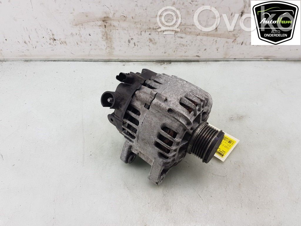 Opel Corsa F Alternator 