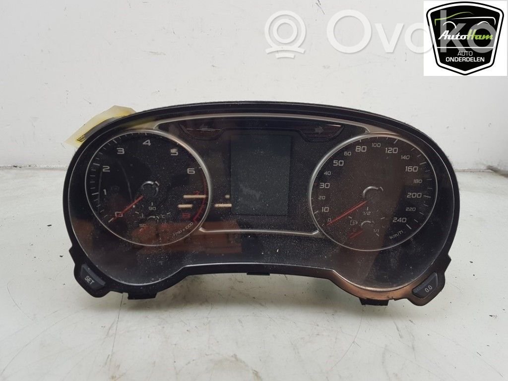 Speedometer (instrument cluster)   8X0920930C,8X0920930C