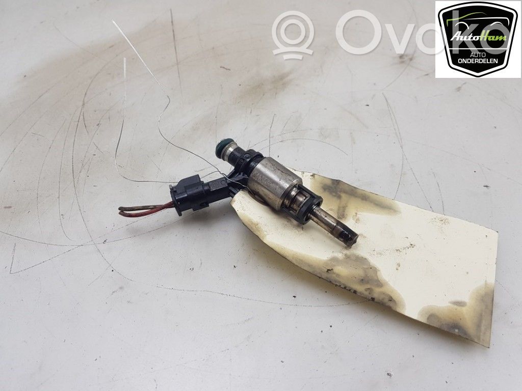 Volkswagen Golf VII Inyector de combustible 