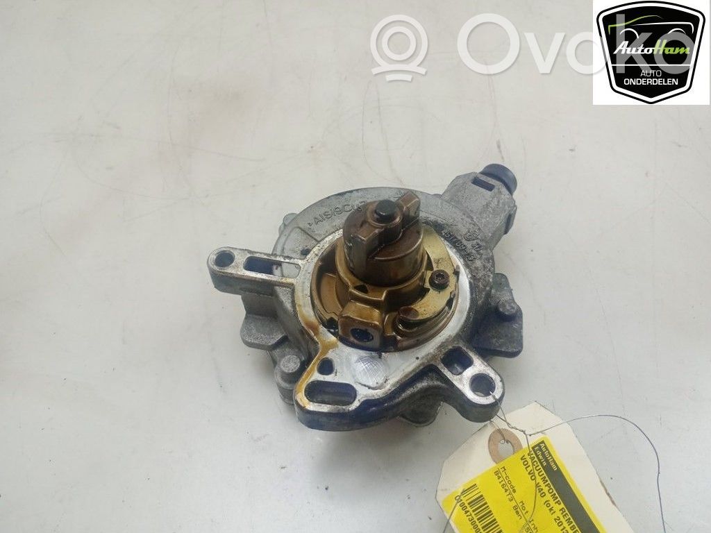 Volvo V40 Bomba de vacío 