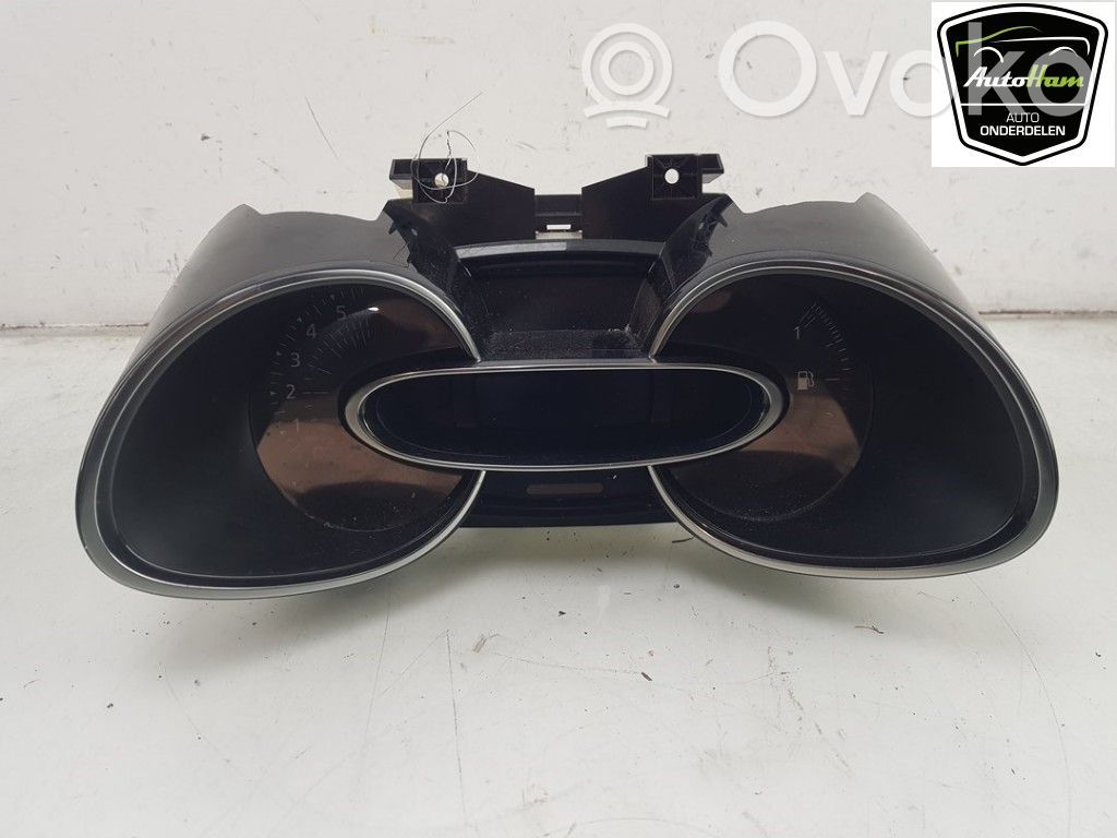Renault Clio IV Speedometer (instrument cluster) 