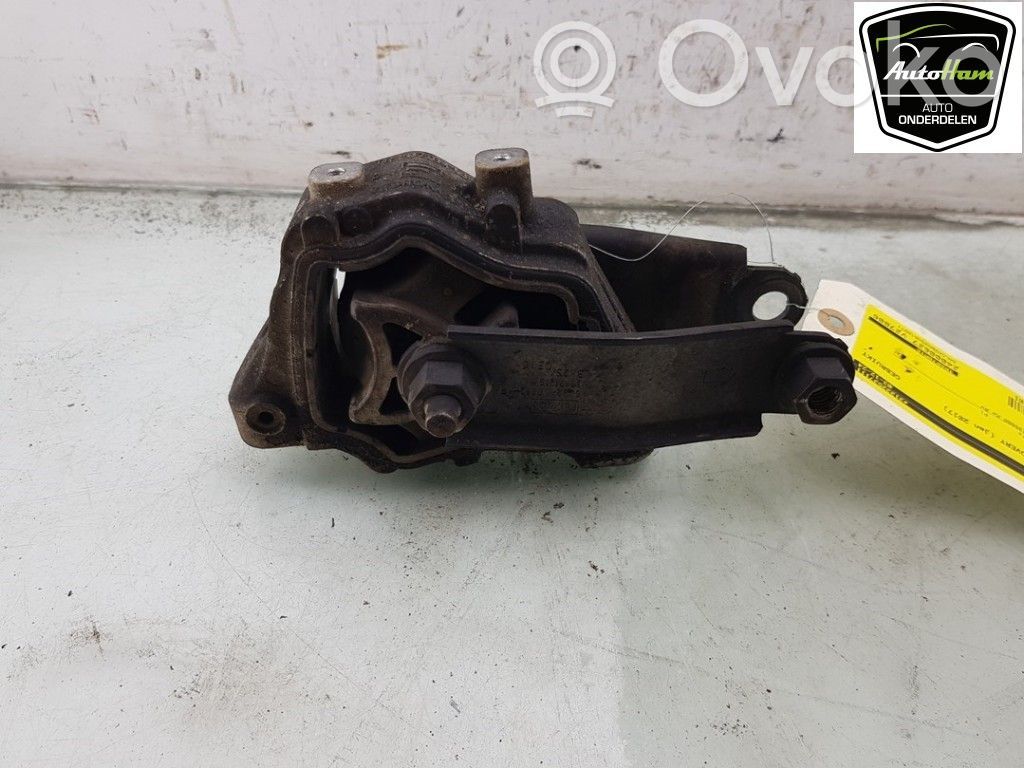 Land Rover Discovery Sport Engine mount bracket 