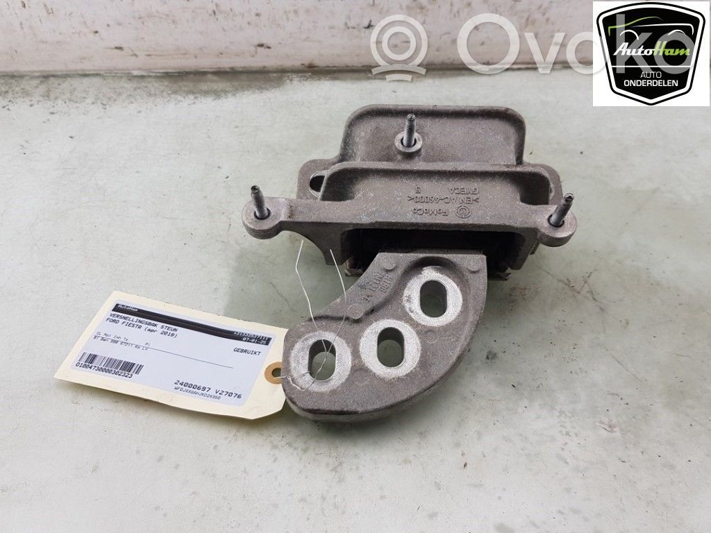 Ford Fiesta Gearbox mounting bracket 