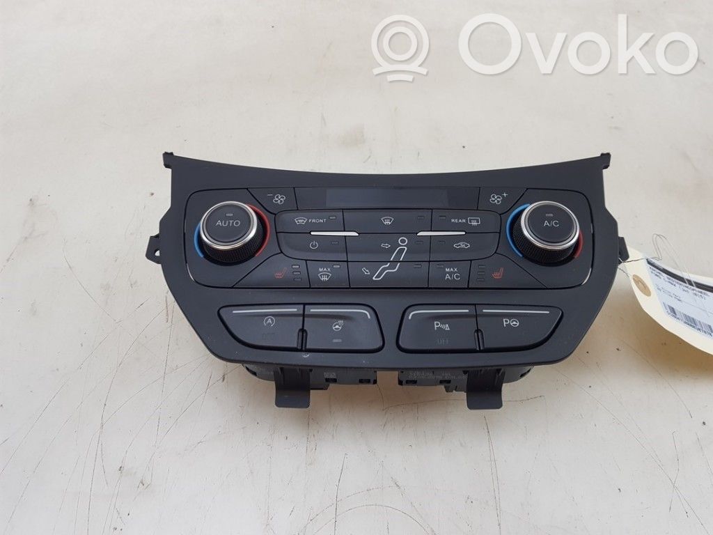 Ford C-MAX II Panel klimatyzacji 
