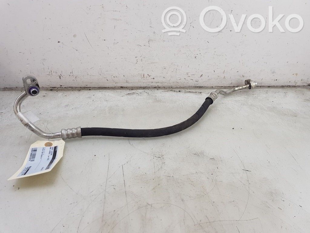 BMW 3 G20 G21 Air conditioning (A/C) pipe/hose 