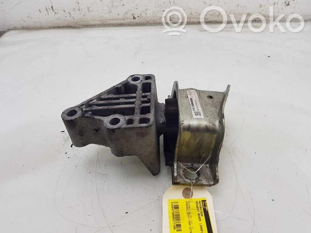 Engine mount bracket   1358088080,182137,1358088080,182137