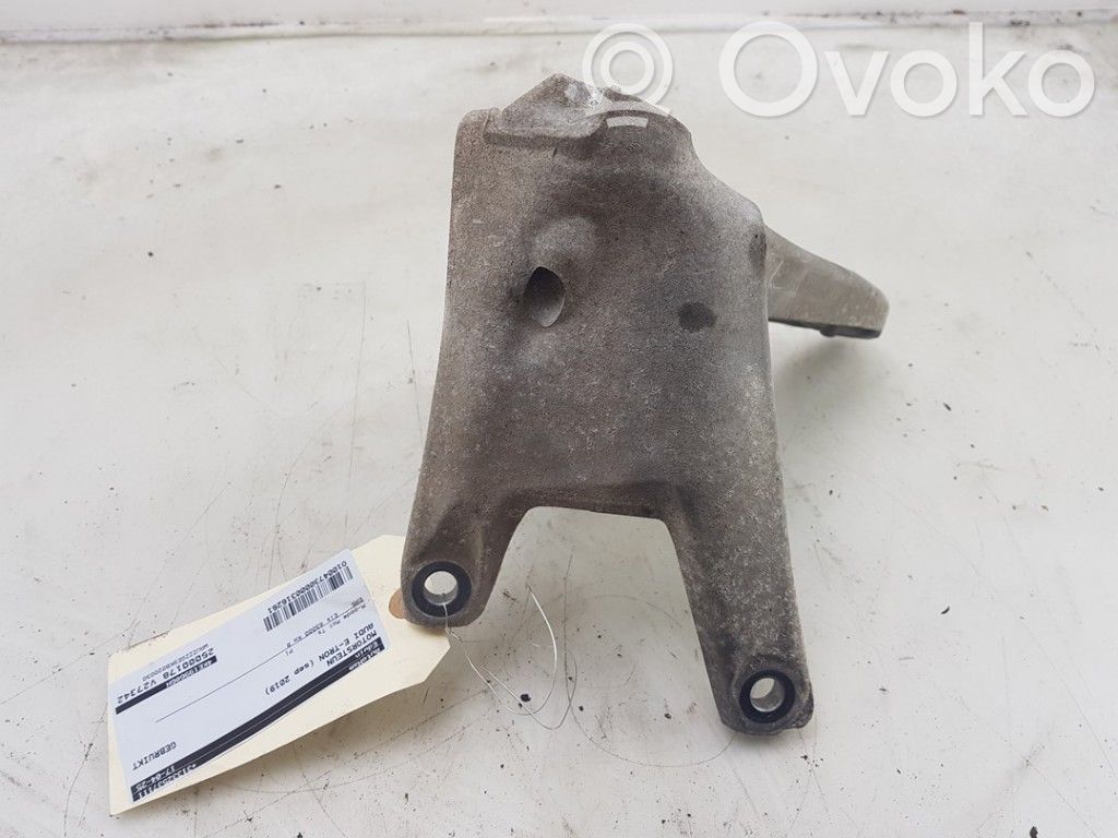 Audi e-tron Engine mount bracket 