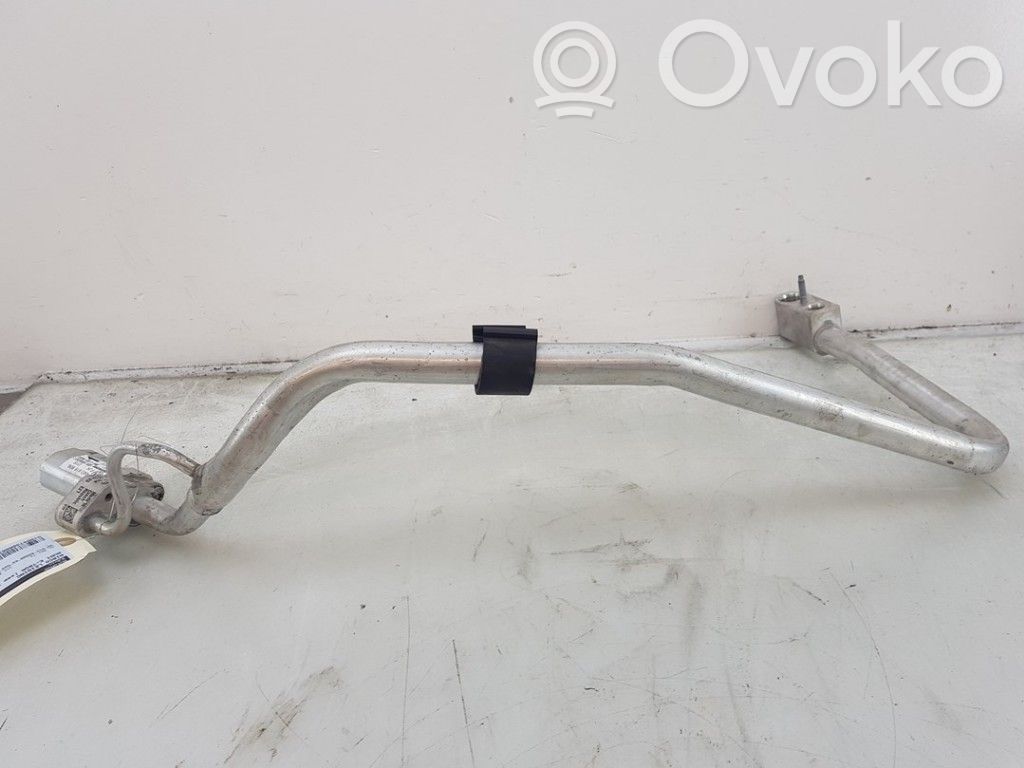 Tuyau de climatisation   4KL816738D,4KL816738D,4KL816738G,4KL816738D,4KL816738G