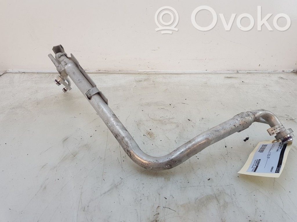 Audi A3 8Y Ilmastointilaitteen putki (A/C) 