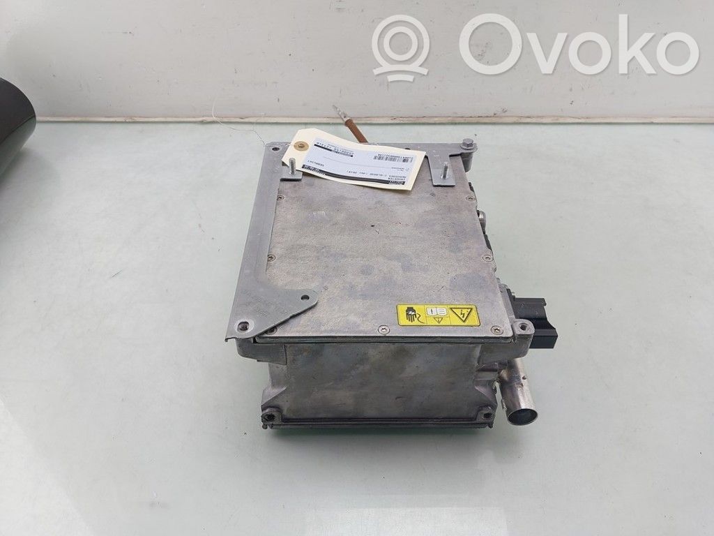 Mercedes-Benz C W205 Încărcător baterie (opțional) 