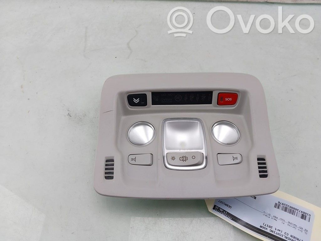 Citroen C3 Front seat light 