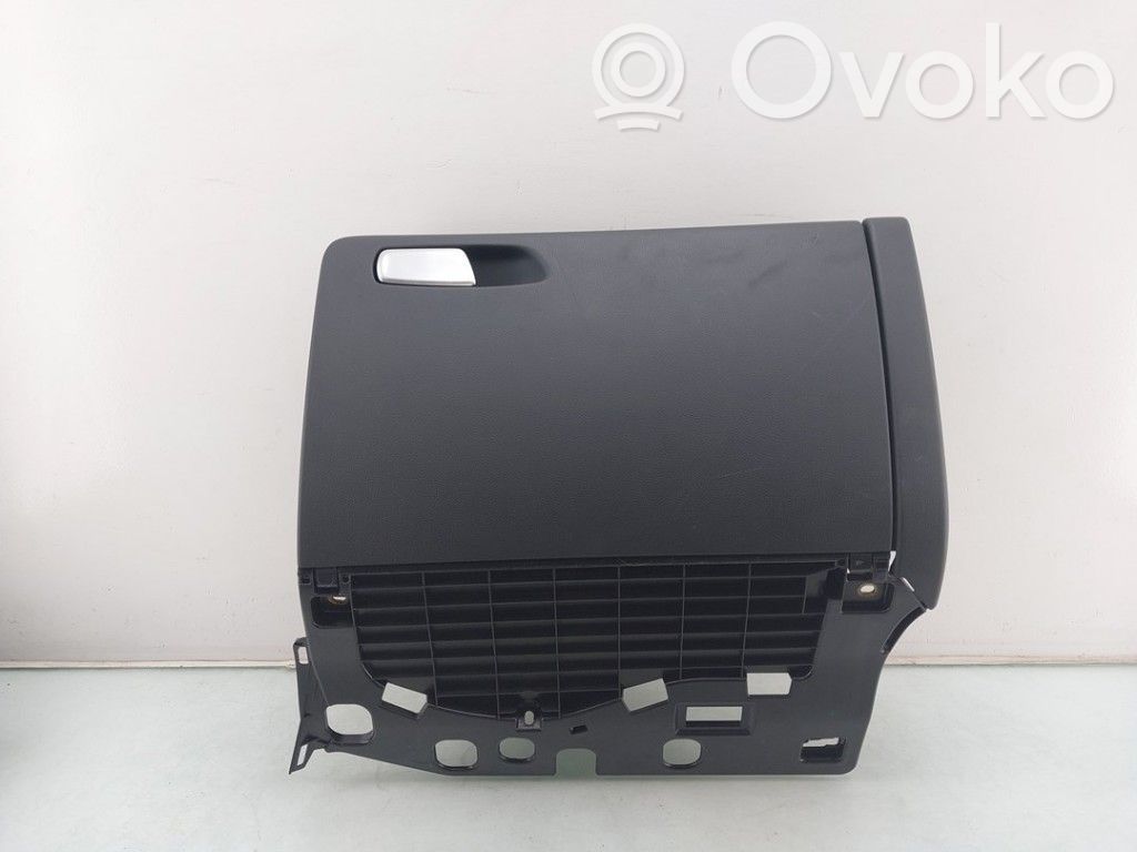 Audi A4 S4 B8 8K Guantera 