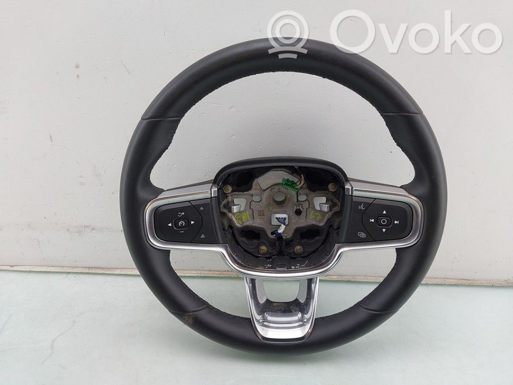 Volvo XC40 Stūre 