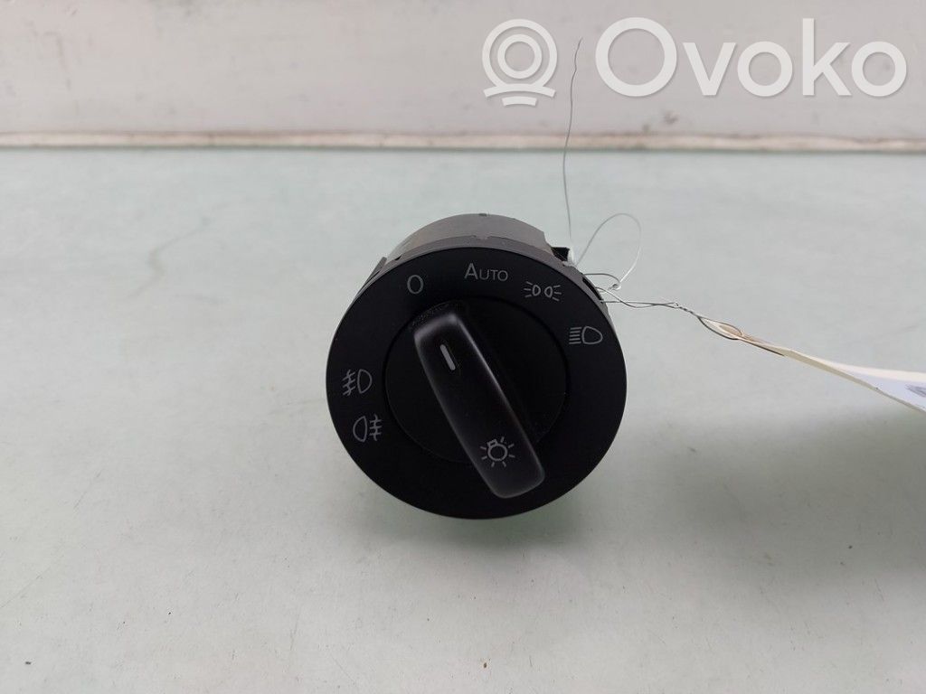 Volkswagen PASSAT B6 Light switch 