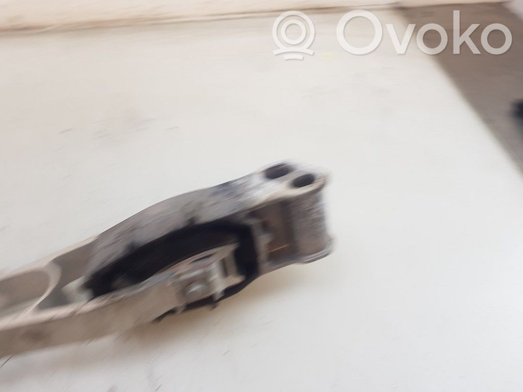 Engine mount bracket   31686299,31686298,31686298,31686298,31686299