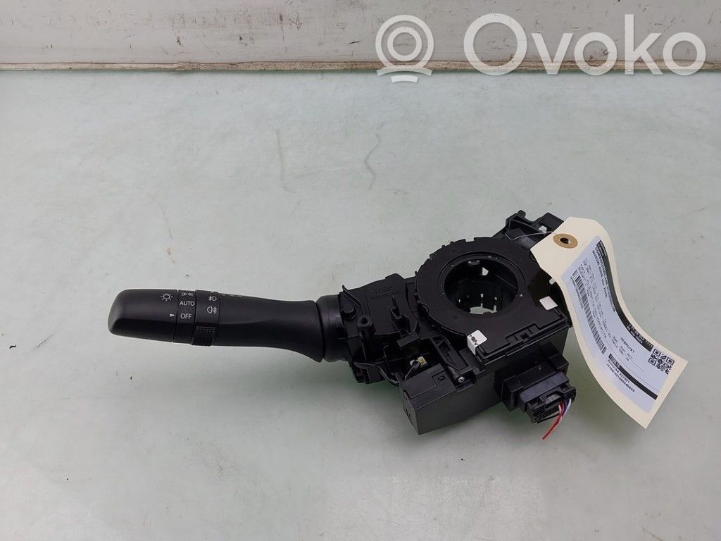 Suzuki Ignis Steering wheel buttons/switches 