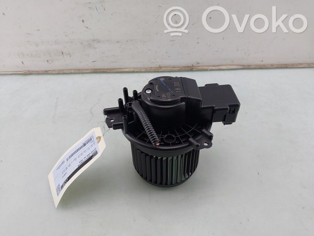 Suzuki Ignis Lämmittimen puhallin 