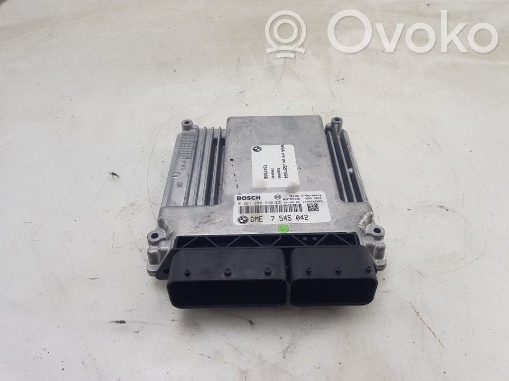 BMW 1 E81 E87 Engine control unit/module 