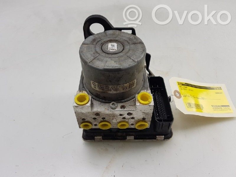 Volkswagen Golf VII ABS bloks 