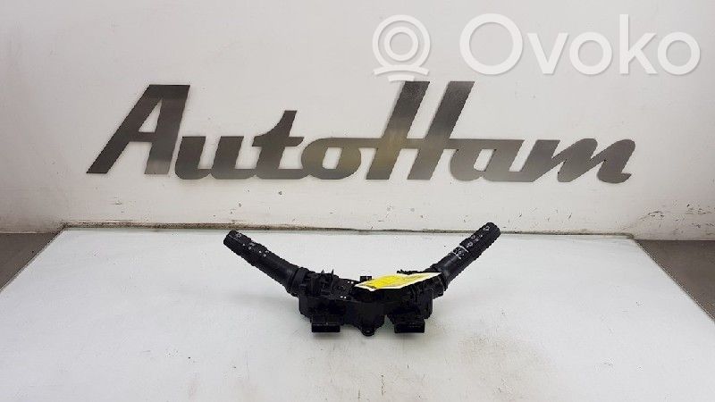 KIA Picanto Boutons / interrupteurs volant 