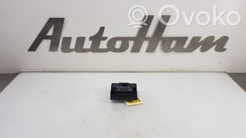 Audi Q2 - Centralina/modulo chiusura centralizzata portiere