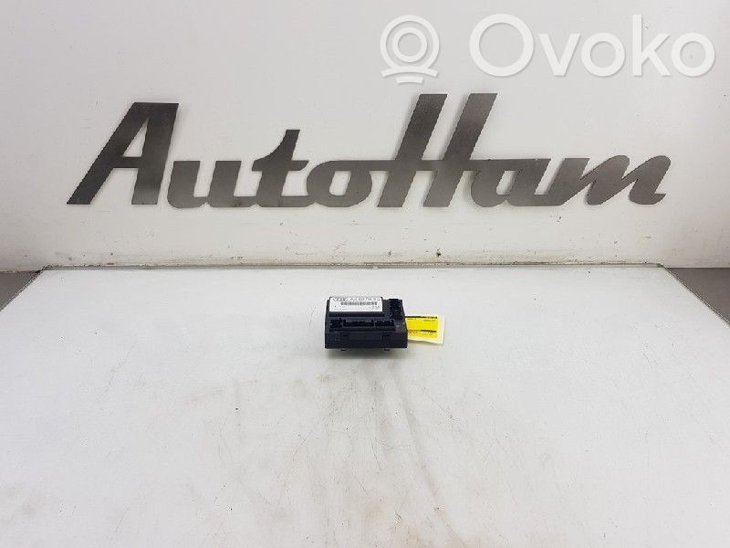 Audi Q7 4L Unidad de control/módulo del bloqueo de puertas 