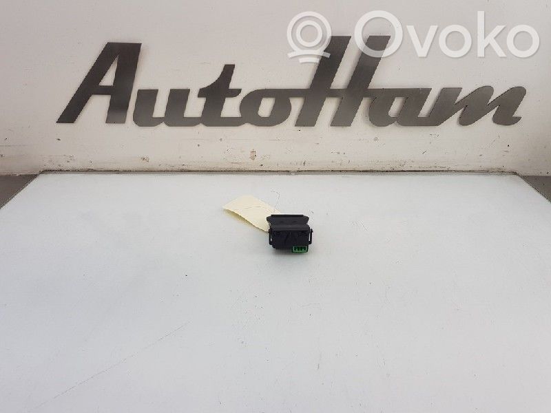 Windshield/windscreen camera   F1FT14F449AF,F1FT14F449AE,2039386,F1FT14F449AE,F1FT14F449AF