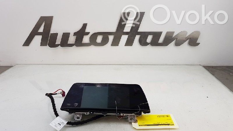 BMW 1 F20 F21 Panel radia 