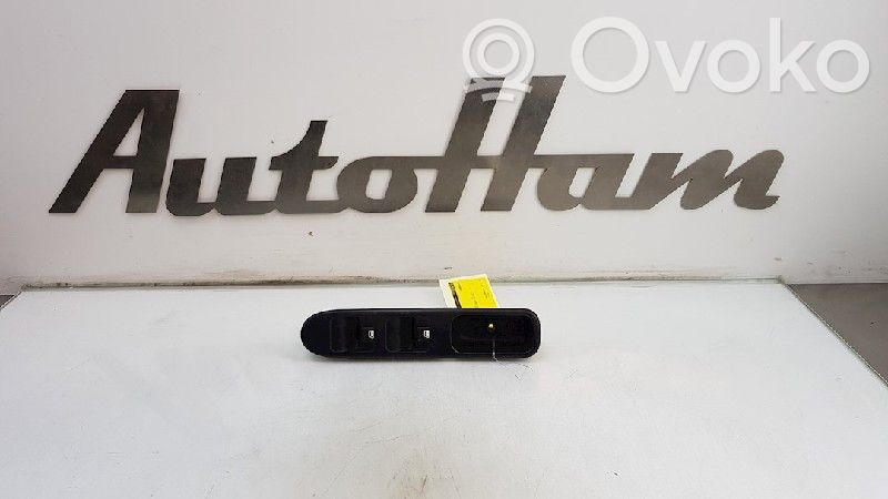 Peugeot 307 Electric window control switch 