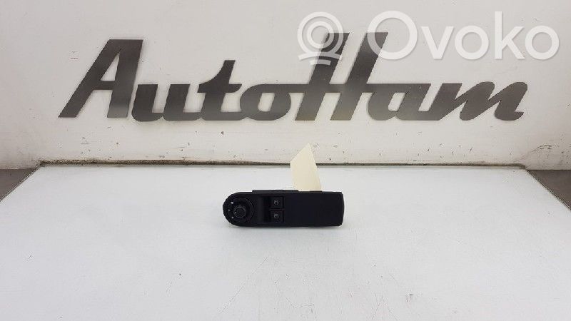 Electric window control switch   254118044R,254116044R,254116044R,254118044R
