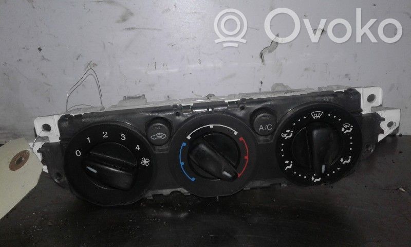 Ford C-MAX I Climate control unit 