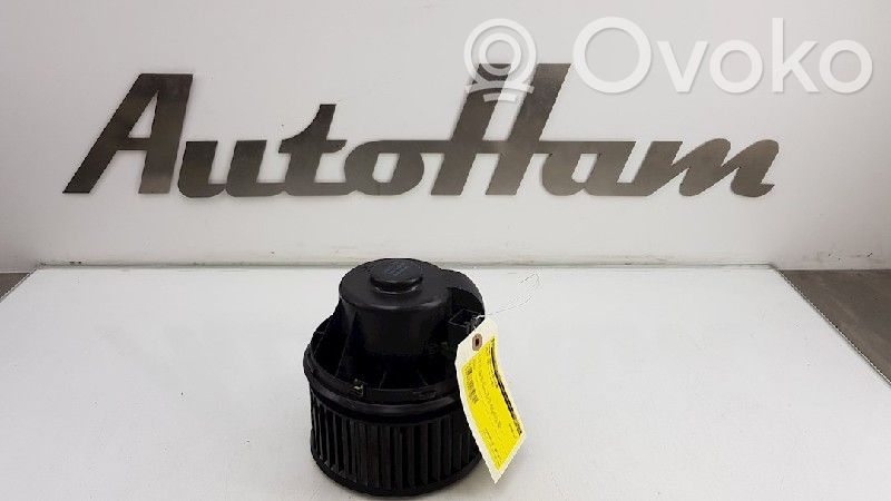 Volvo V40 Lämmittimen puhallin 
