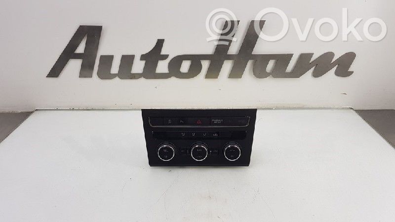 Seat Leon (5F) Climate control unit 