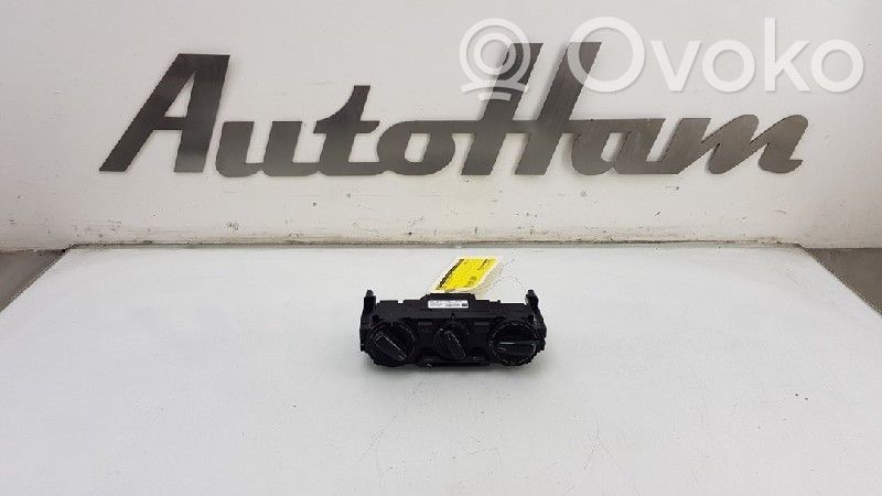 Volkswagen Up Climate control unit 