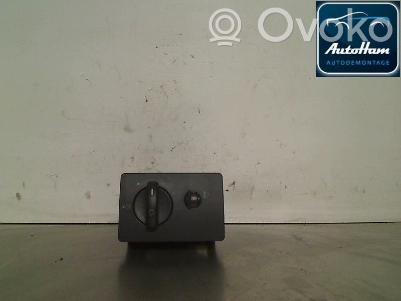 Ford Focus Light switch 