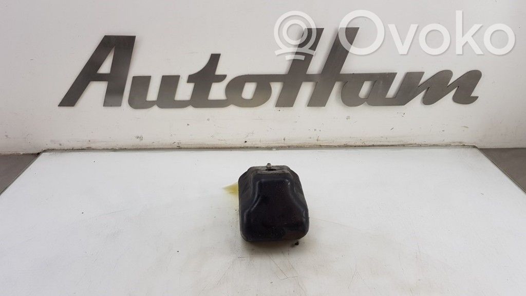 Engine mount bracket   A9062411013,2E0199379K,2E0199379F,2E0199379K,A9062411013