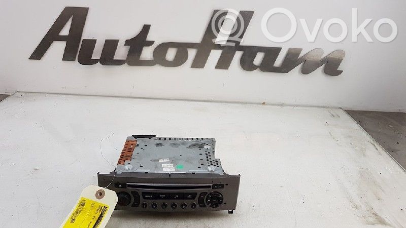 Peugeot 308 Radio / CD/DVD atskaņotājs / navigācija 