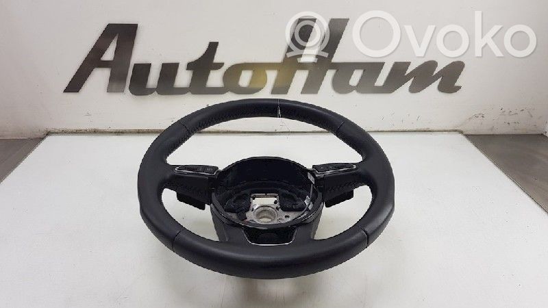 Audi Q3 8U Ohjauspyörä 