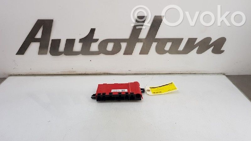 BMW 3 F30 F35 F31 Saugiklių dėžė (komplektas) 