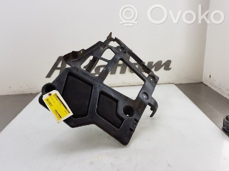 Rear bumper mounting bracket   97050563201,97050563202,97050563201,97050563202