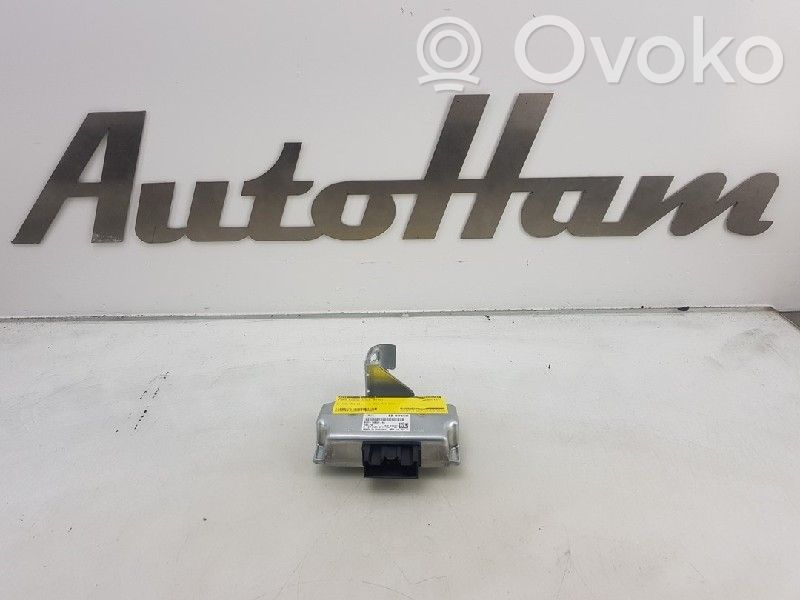 Ford Focus C-MAX Voltage converter inverter 