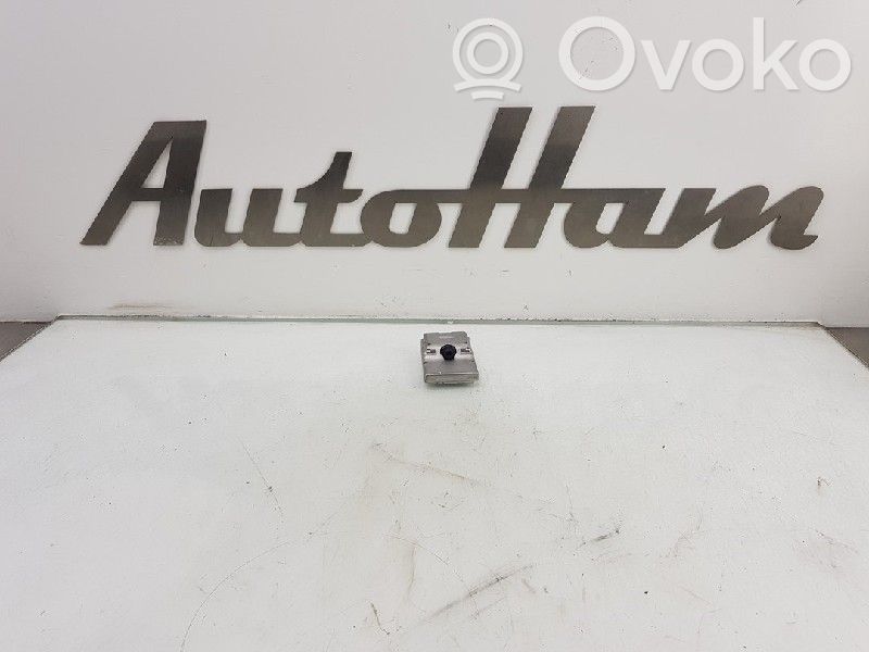 Opel Astra K Windshield/windscreen camera 