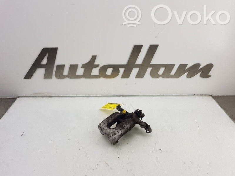 Opel Astra K Tylny zacisk hamulcowy 
