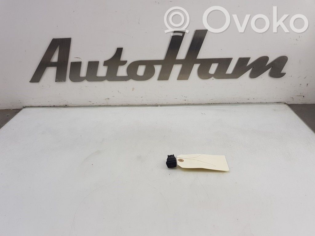 Ford Fiesta Hazard light switch 