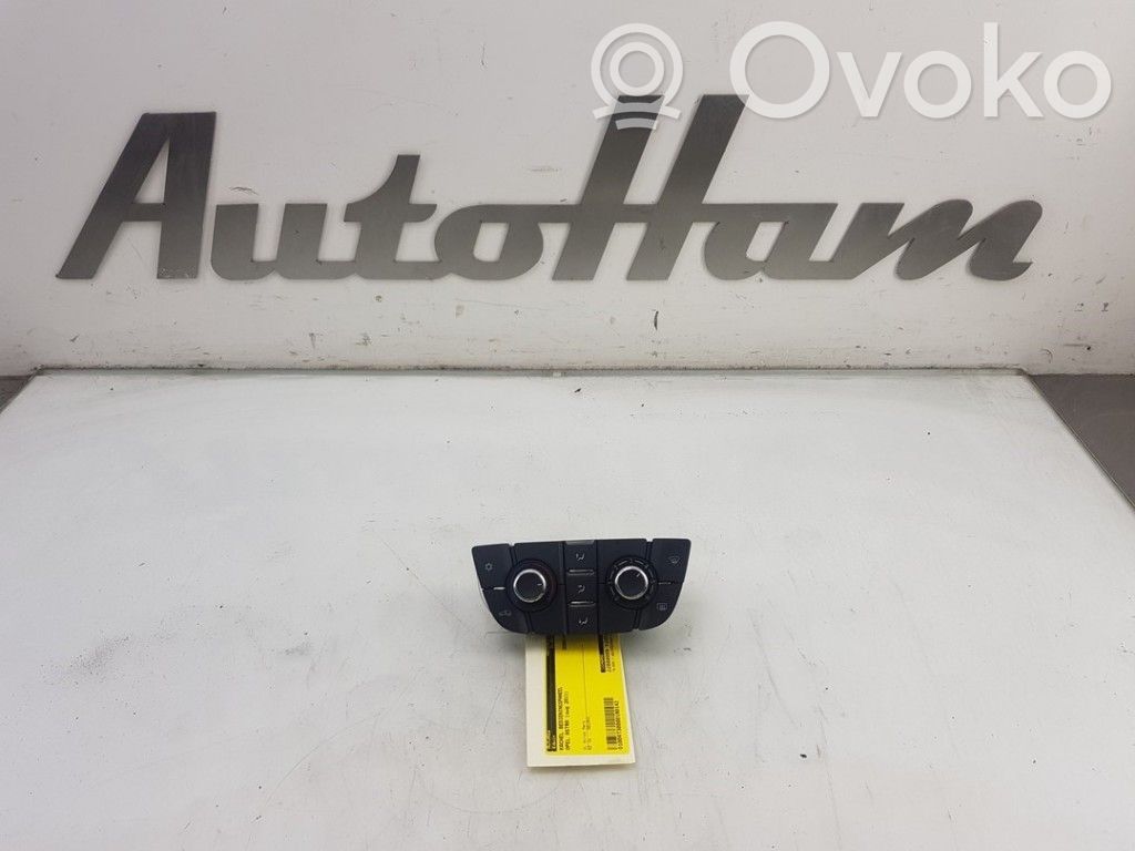 Panel klimatyzacji   13346092,13435154,13360099,13344942,13346092,13346093,13360099,13362776,13434884,13435154,13435155
