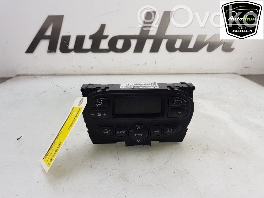 Peugeot 206+ Climate control unit 