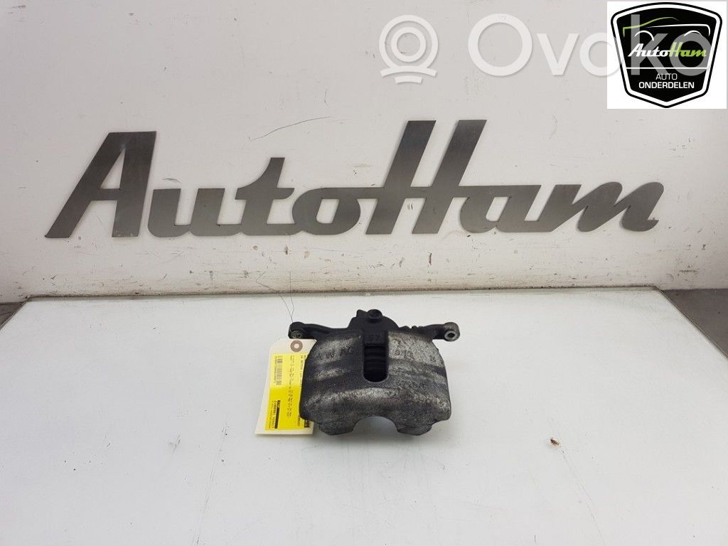 Etujarrusatula   8V0615123D,3Q0615105G,3Q0615105G,8V0615123D