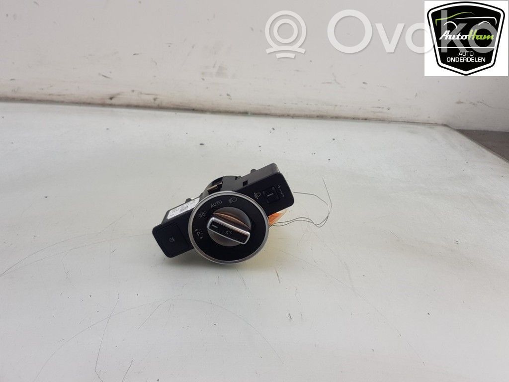 Mercedes-Benz A W176 Przełącznik świateł 