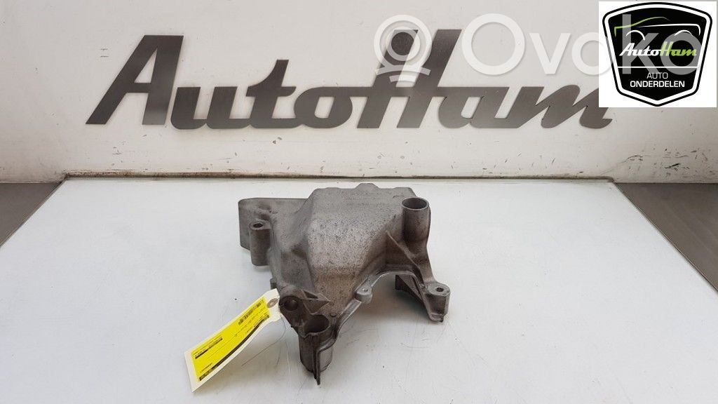 Volkswagen Up Engine mount bracket 